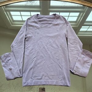 Lululemon Swiftly Tech Long Sleeve Race Length